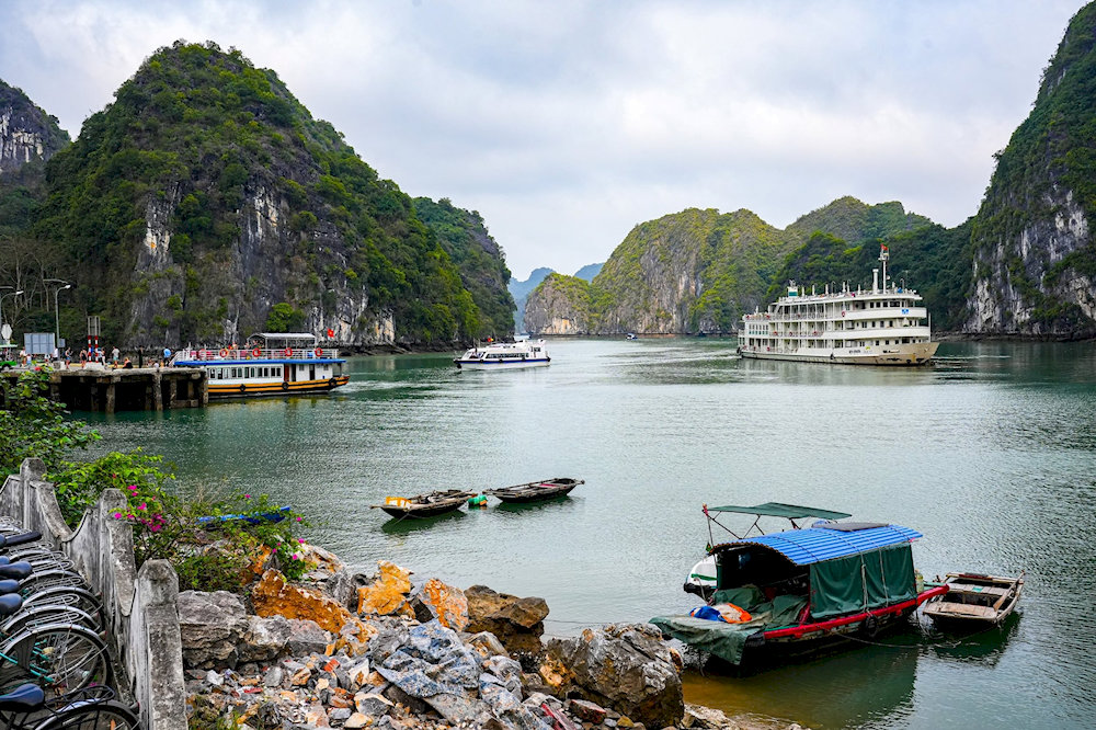 The peace of the ancient fishing village of Viet Hai 